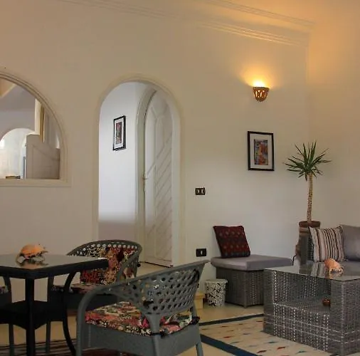Aliaa Tatil Evi *