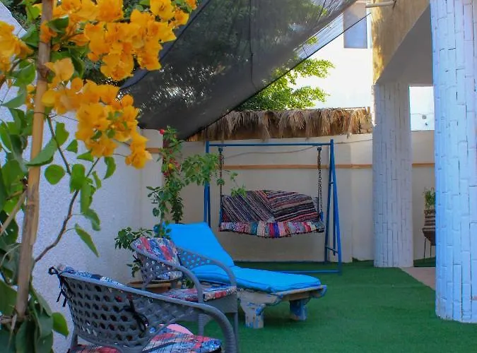 Aliaa Tatil Evi *